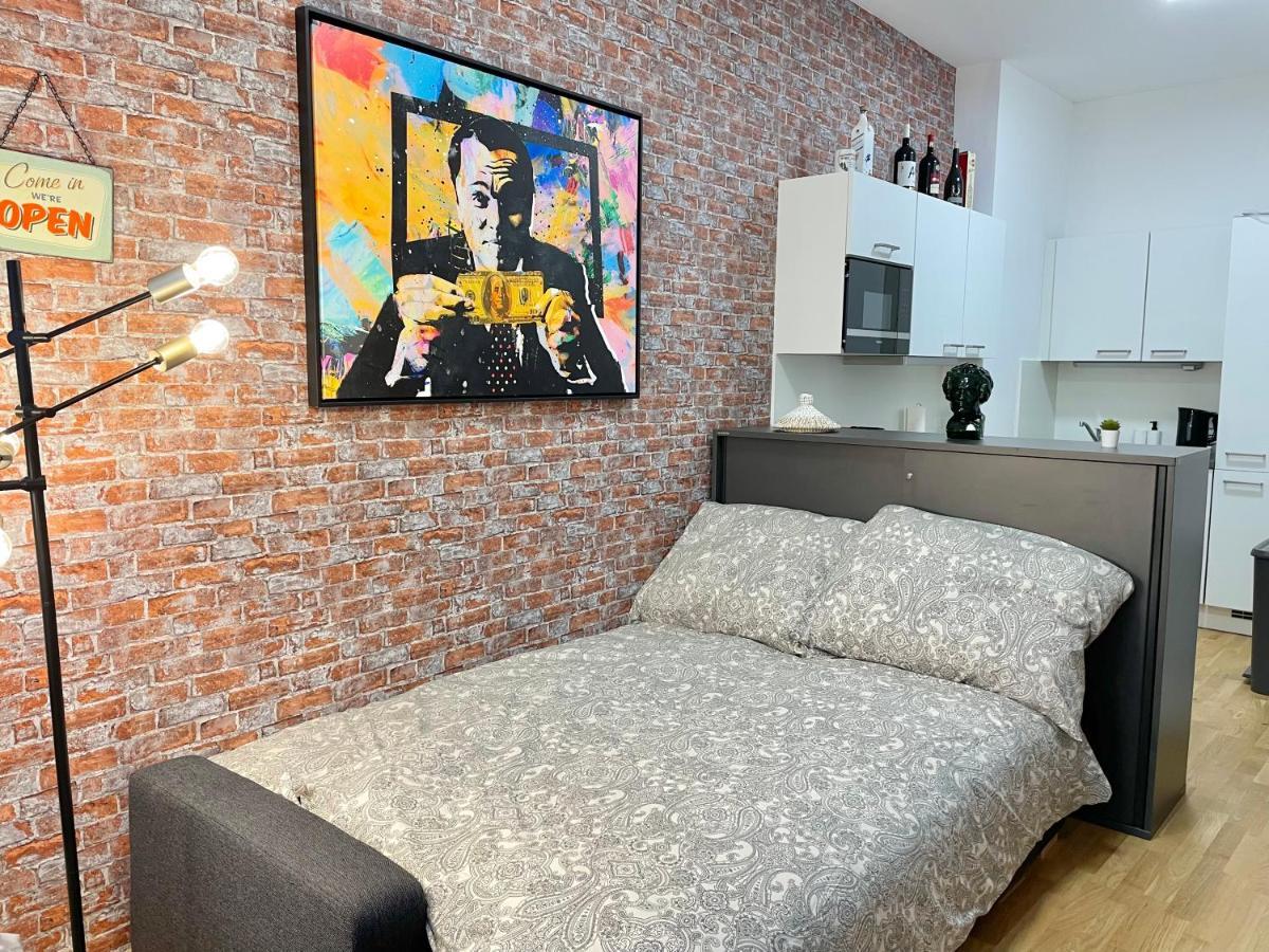Premium Apartment With Terrace, A/C, Free Wifi And Netflix Wenen Buitenkant foto